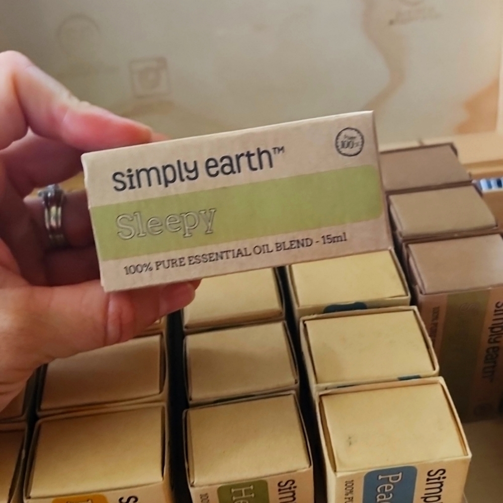 Simply Earth Sleepy Blend essential oil 15ml